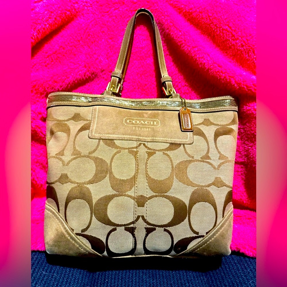 COACH SHOULDER BAG